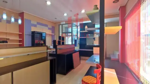 Local comercial en Puente