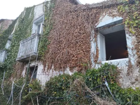 Casa adosada en calle Espasante