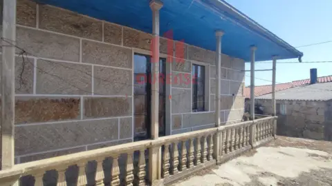 Casa en Solveira
