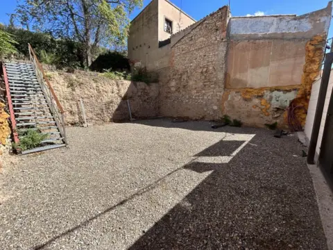 Terreno en Paseo del Castillo
