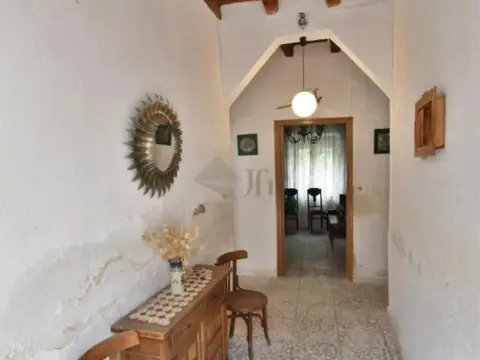 Casa adosada en calle Real