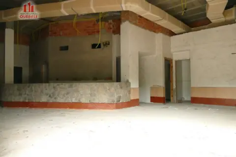 Local comercial en Veintiuno