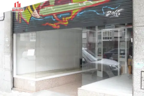 Local comercial en Residencia