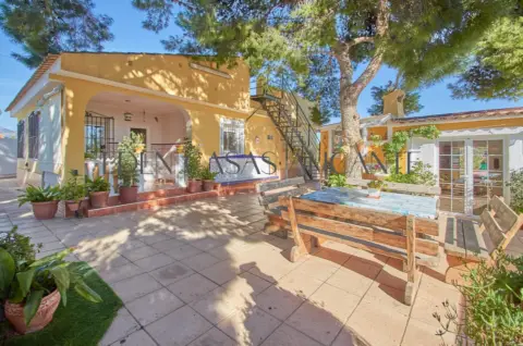 Chalet en Avenida de los Pescados