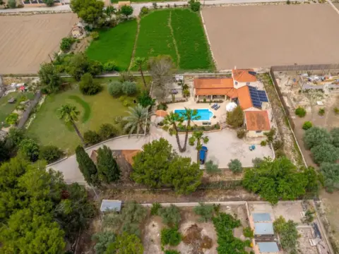 Casa en calle El Tobalete Dolores