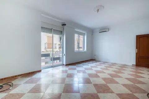 Piso en calle de las Parras, 10