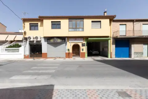 Casa en Carrera de la Virgen, 130