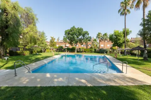 Casa pareada en Avenida de Andalucía, 34