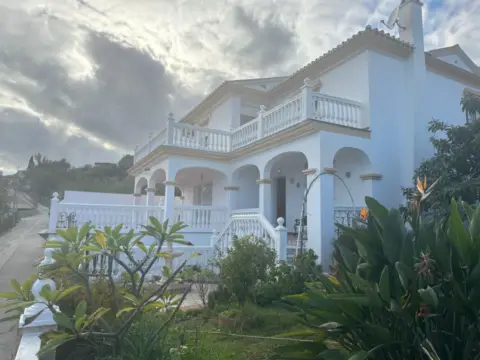 Chalet en calle de Pedro Mártir de Angleira