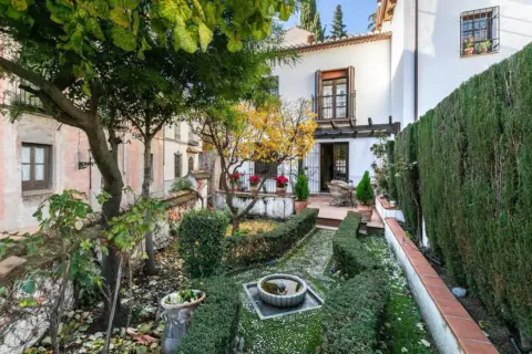 Casa pareada en Cuesta del Chapiz, 27