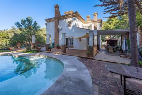 Casa en calle de los Cedros