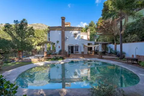 Casa en calle de los Cedros