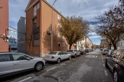 Piso en calle Río Lecrín, 2