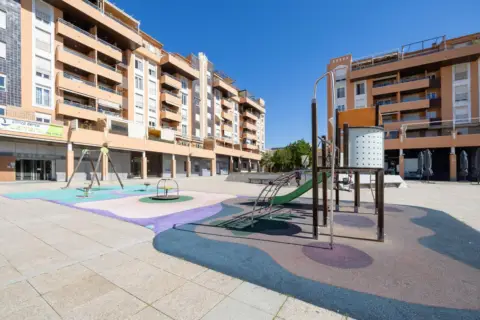 Flat in Plaza de la Ciudad De Los Carmenes, 3