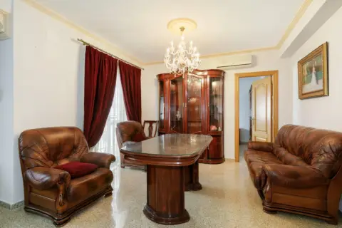 Piso – Granada Capital