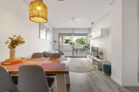 Piso en calle Vainilla, 7