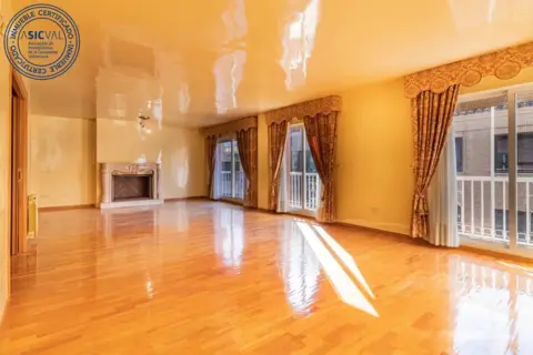 Ático en Carrer de Moyano, 15