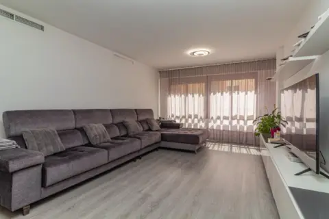 Piso en Carrer de Juan Ramón Jiménez, 18