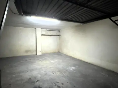 Garaje en Avinguda de València, 93