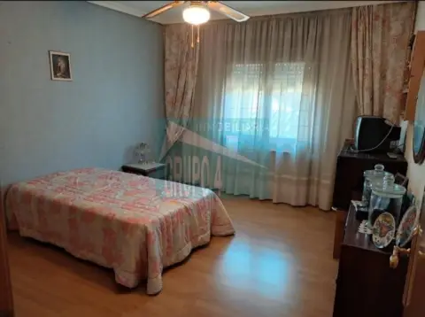 Chalet en Avenida de la Virgen del Pilar