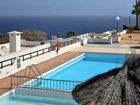 Apartamento en Avenida Roque Del Este