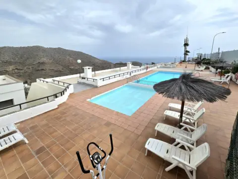 Apartamento en Avenida Roque Del Este