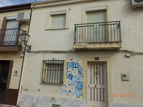 Terraced house in calle del Castillo, 76