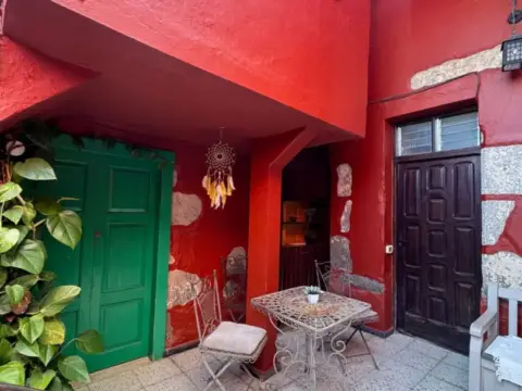 Casa pareada en calle de José Ramírez