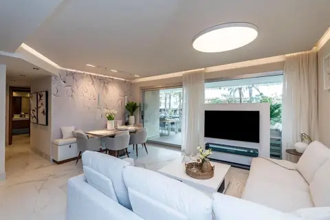 Piso en Avenida Mediterráneo