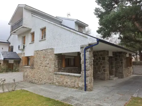 Casa pareada en Paseo del Doctor González Bravo