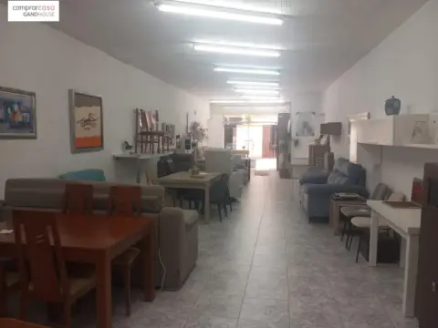 Local comercial en El Poblenou