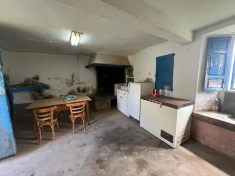 Chalet en calle Gundiao