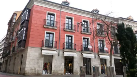 Piso en Plaza de Santa Ana, 1
