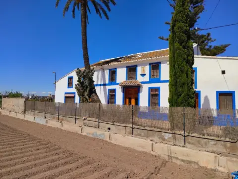 House in Huerta