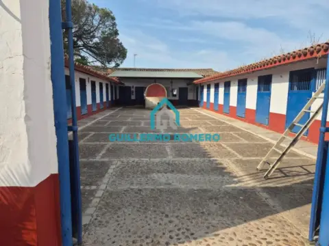 Finca rústica en La Puebla del Rio