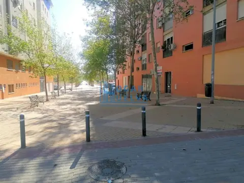 Almacén en Avenida de Andalucía
