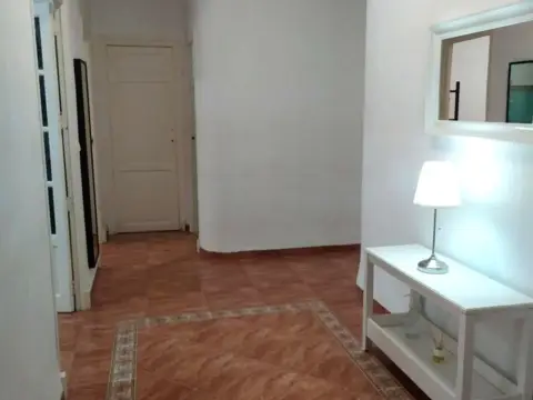 Habitación en Carrer del Vinalopó