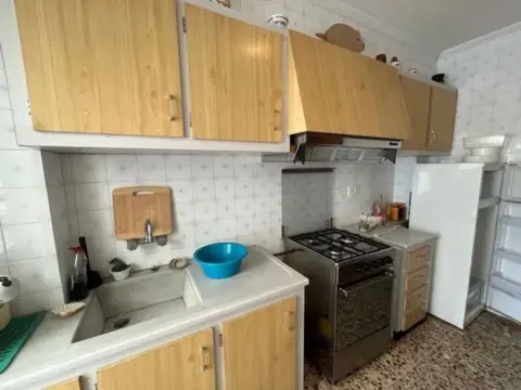 Casa adosada en calle Penas de Guitín, 12