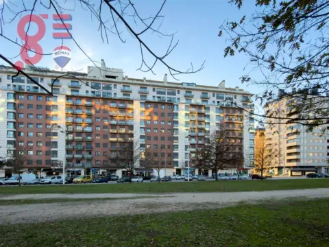 Piso en calle Av Juan Carlos I Rey de Espa, nº 9