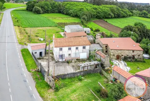 Casa en Sabaceda