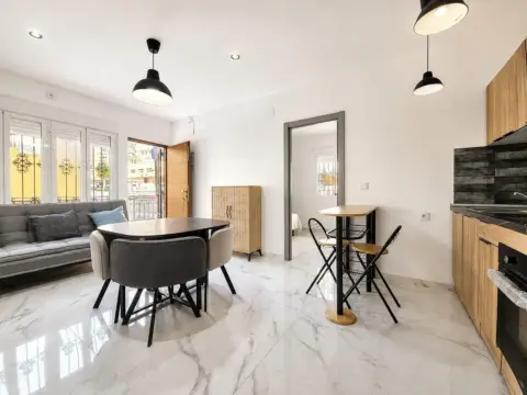 Apartamento en Plaza Presidente Adolfo Suárez