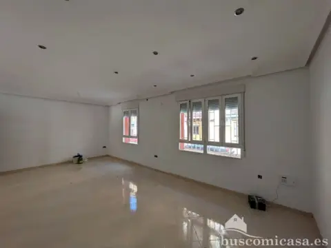 Piso en calle Velarde