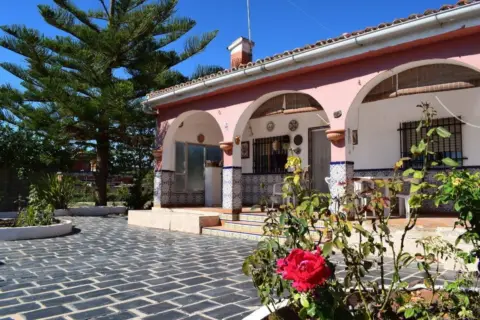 Chalet en El Reguero