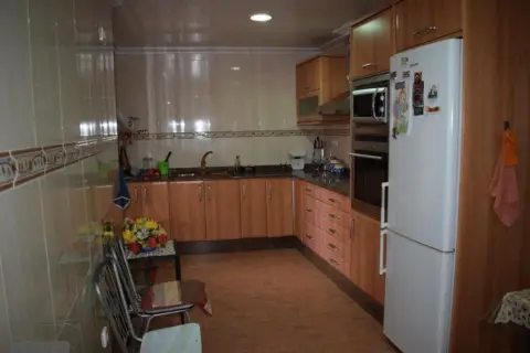 Casa en Poblacion