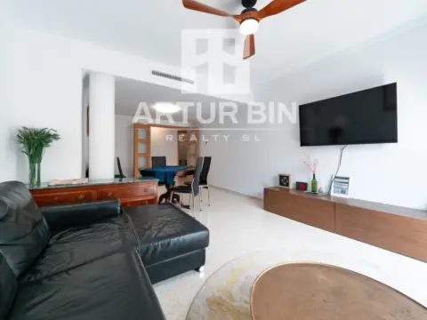 Apartamento en Urbanizacion La Pau 1