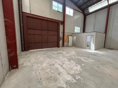 Nave industrial en calle Ascoy-Poblado, 50