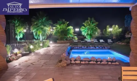 Casa en Avenida del Paraíso