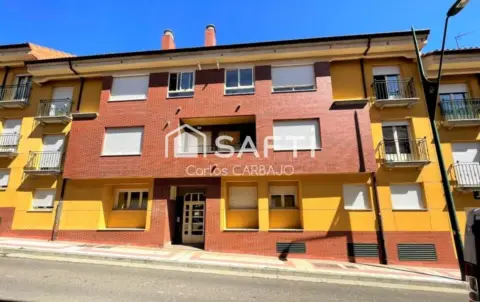 Dúplex en Trobajo del Camino