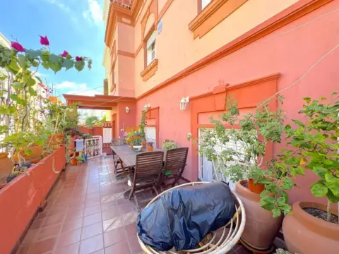 Chalet en calle de los Sueños