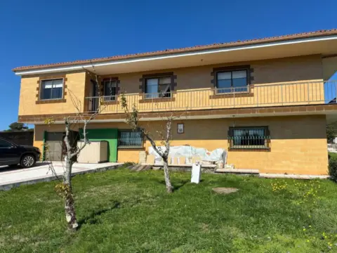 Casa unifamiliar en Giesta